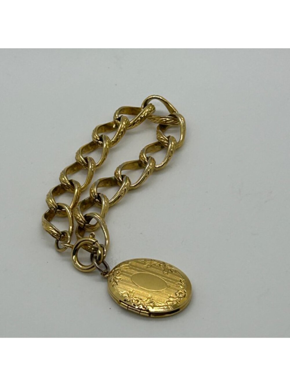 Vintage Gold Locket Charm Bracelet Chunky Textured Curb Link Chain Estate Jewelr - Picture 6 of 11
